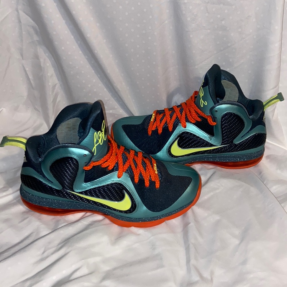 Nike Lebron 9 Cannon